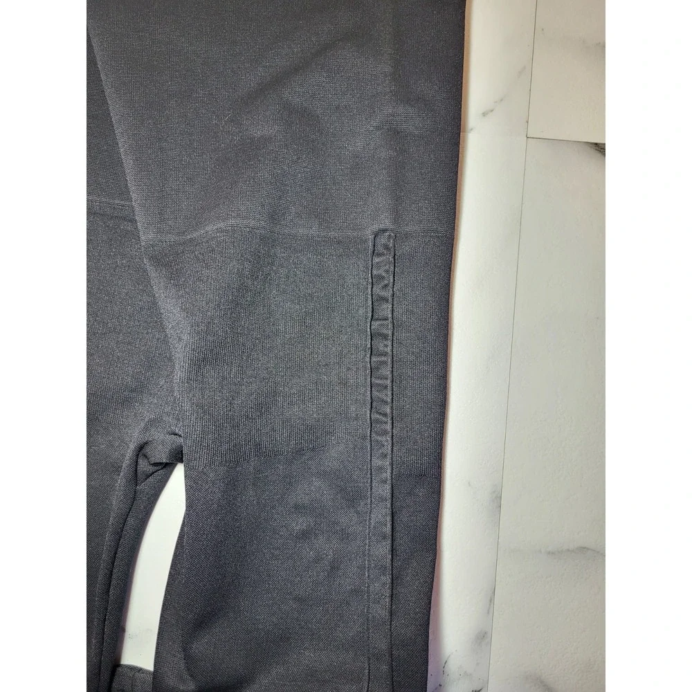 Belly Bandit Mother Tucker Black Postpartum Compression Capri Legging Size Small
